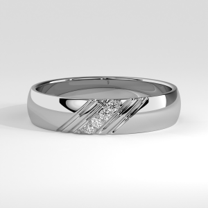 Modern band ring with diagonal row of four round accent diamonds and grooved details